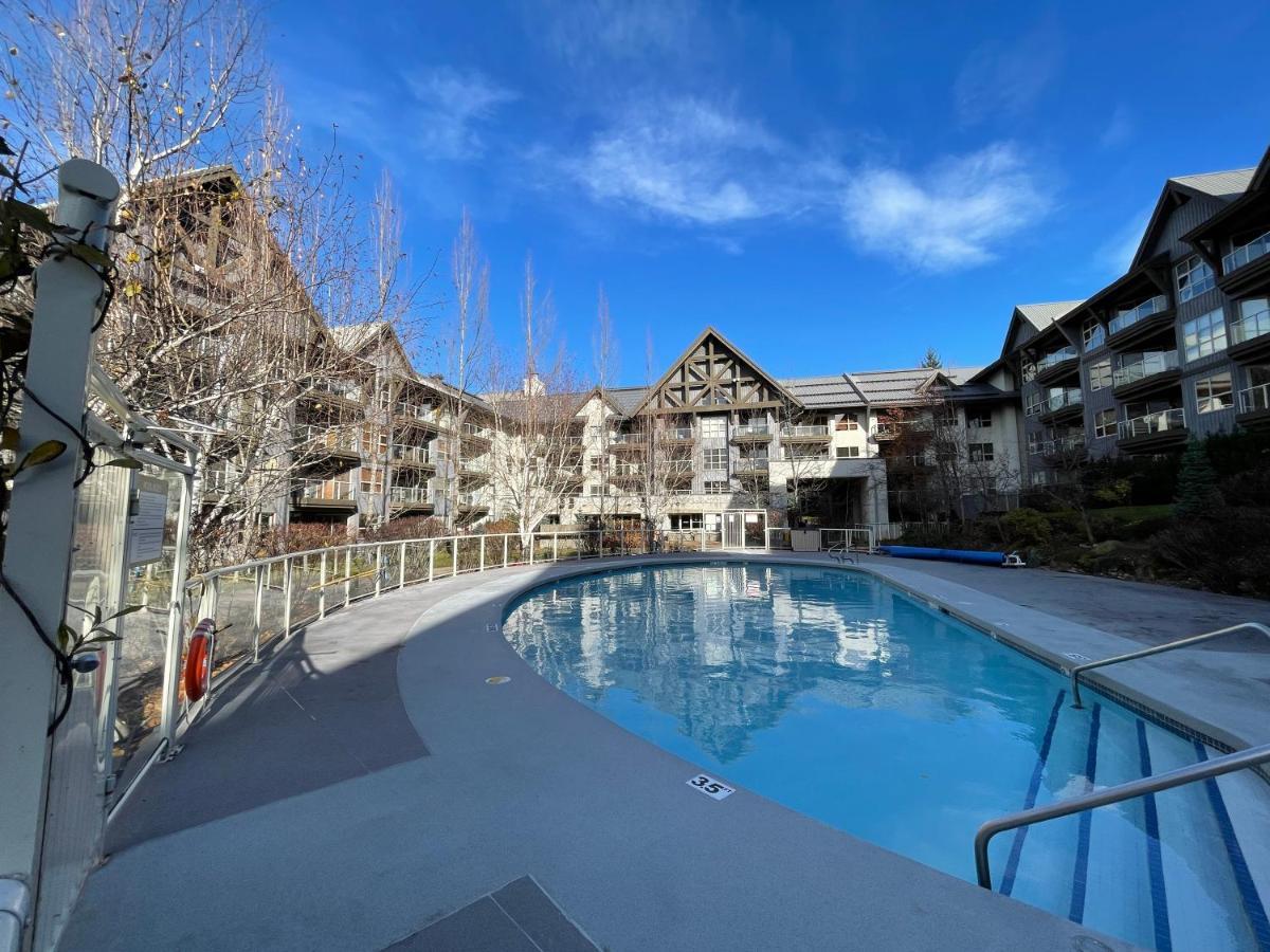 Best Ski In Ski Out Condo At Whistler Kültér fotó