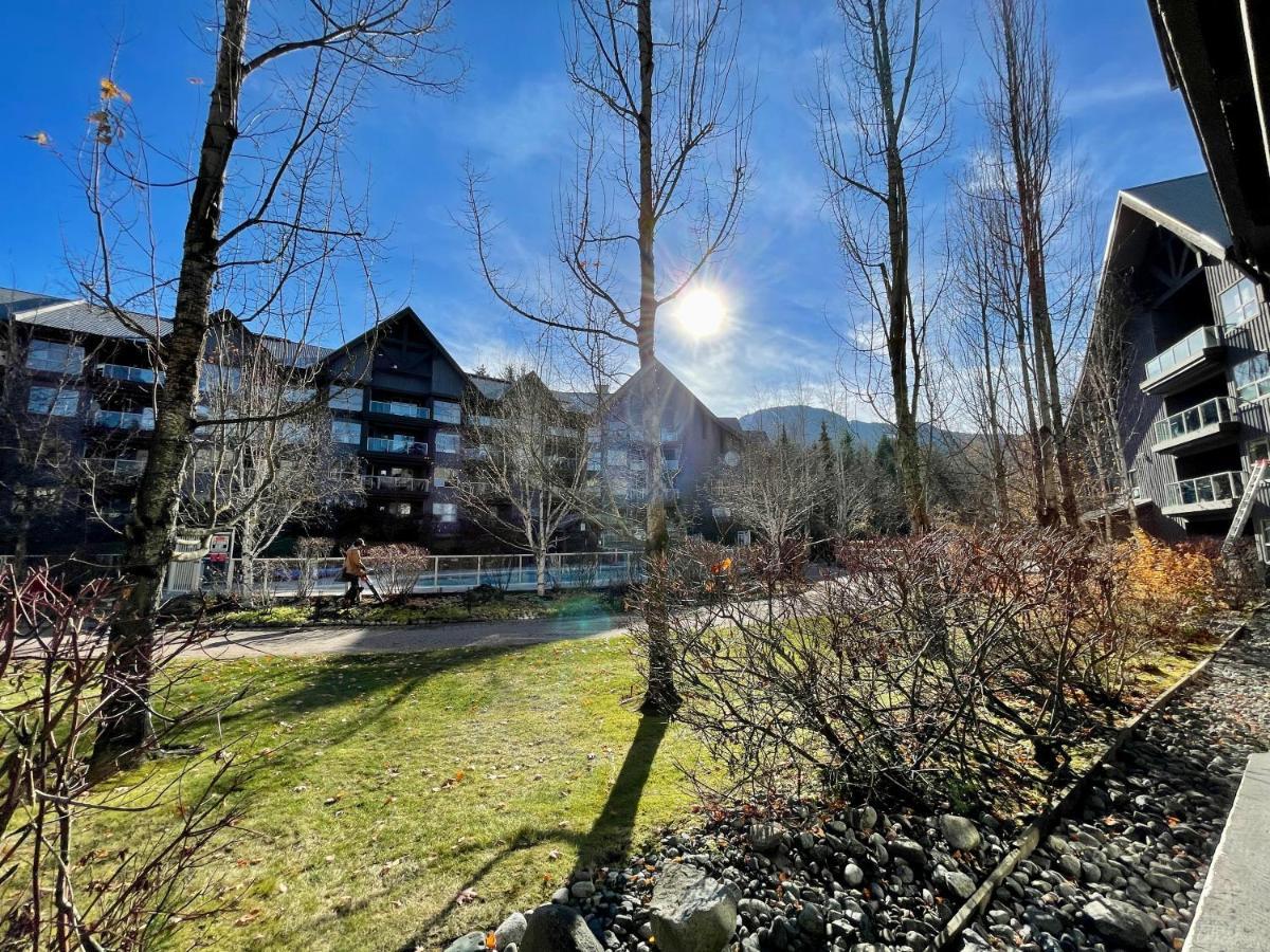 Best Ski In Ski Out Condo At Whistler Kültér fotó